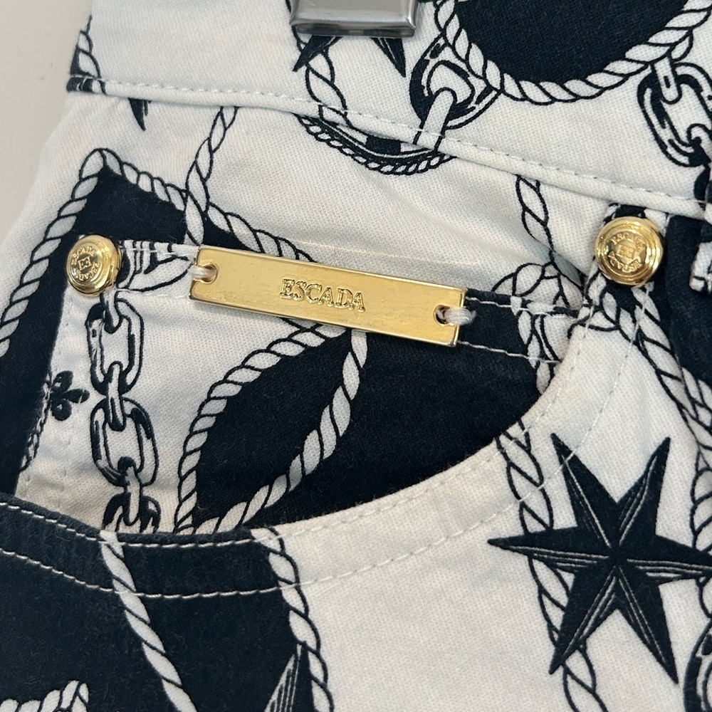 VINTAGE ESCADA HIGH RISE - Picture 11 of 13